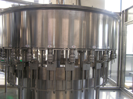 Glas- oder Plastikflaschen-Getränkefüllmaschine, Milch/Tee/Wasser-Flaschenabfüllmaschine 2000BPH - 15000B/h