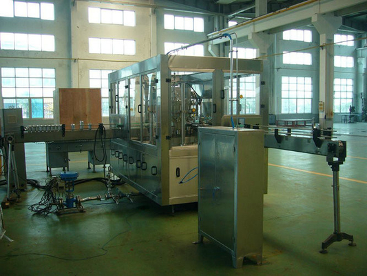 Gekohlter Getränkeknall kann Füllmaschine, automatische elektrische füllende Ausrüstung 220V/380V
